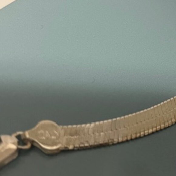 Herringbone link sterling silver bracelet. - Picture 3 of 3